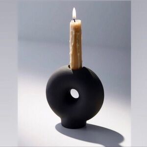 Donut Shape Taper Candle Holder Urban Outfitters - Tobi Circle Taper Candle
